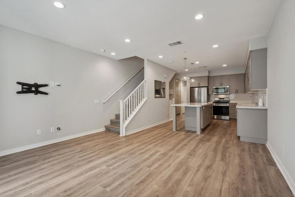 This home offers the perfect combination of modern design and urban convenience in downtown Montebello. Its a 3-story, 3-bedroom, 3-bath townhome featuring a spacious layout, ideal for both everyday living and entertaining. The main level boasts luxury vinyl plank floors and an open kitchen that flows into a formal dining room, with a private deck extending from the living room. Attention to detail is evident throughout, from the custom cabinets to the sleek stainless steel appliances and quartz countertops that add a touch of elegance. Upstairs, the primary suite offers a spa-like experience, complete with designer finishes and a walk-in closet. A communal patio area is available for small events and parties, providing a wonderful space to connect with neighbors and friends. Located off Whittier Boulevard, this address is within walking distance to shops and restaurants in downtown Montebello, including the thoughtfully curated BLVD MRKT food hall and Angry Horse Brewing. With easy access to downtown Los Angeles, this community delivers a perfect mix of style, comfort, and urban living in an unbeatable location. Pet Friendly Note: Up to 3 pets allowed. Pet weight limit is 50 lbs eachif your pet exceeds this, please reach out to see if we can accommodate! Pet Deposit - $500