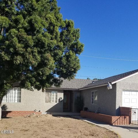 Photo of 621 La Canada Avenue, Oxnard, CA 93033 (MLS # V1-36331)