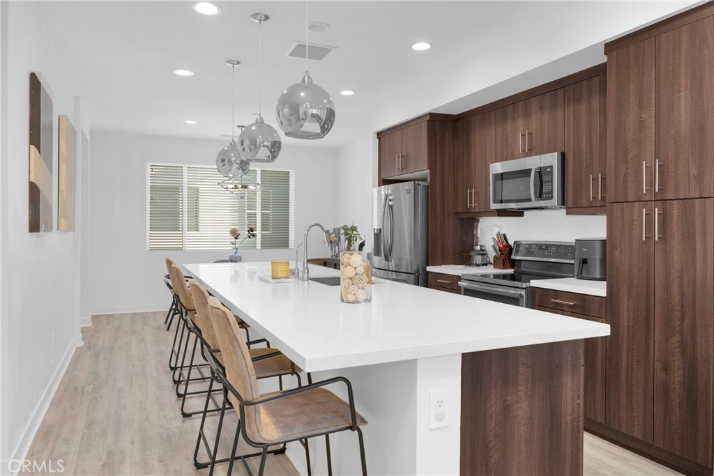 9958 Artesia Boulevard 1003