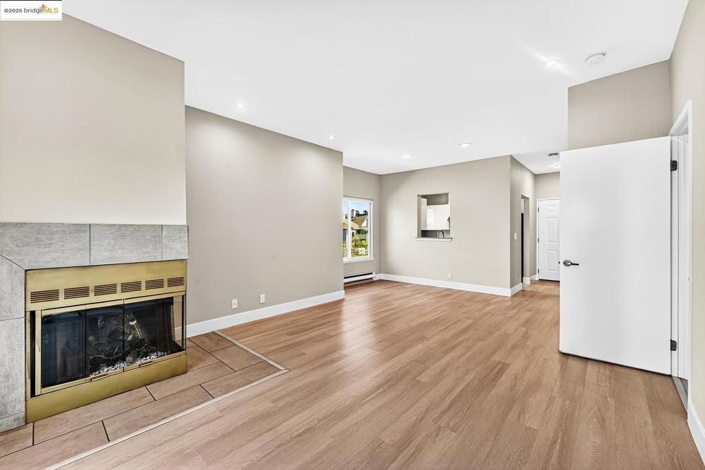 MARINA BAY - Residential