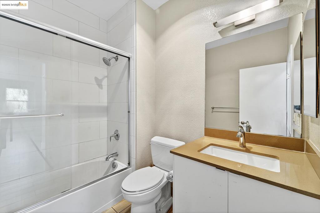 MARINA BAY - Residential