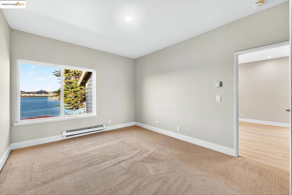 MARINA BAY - Residential