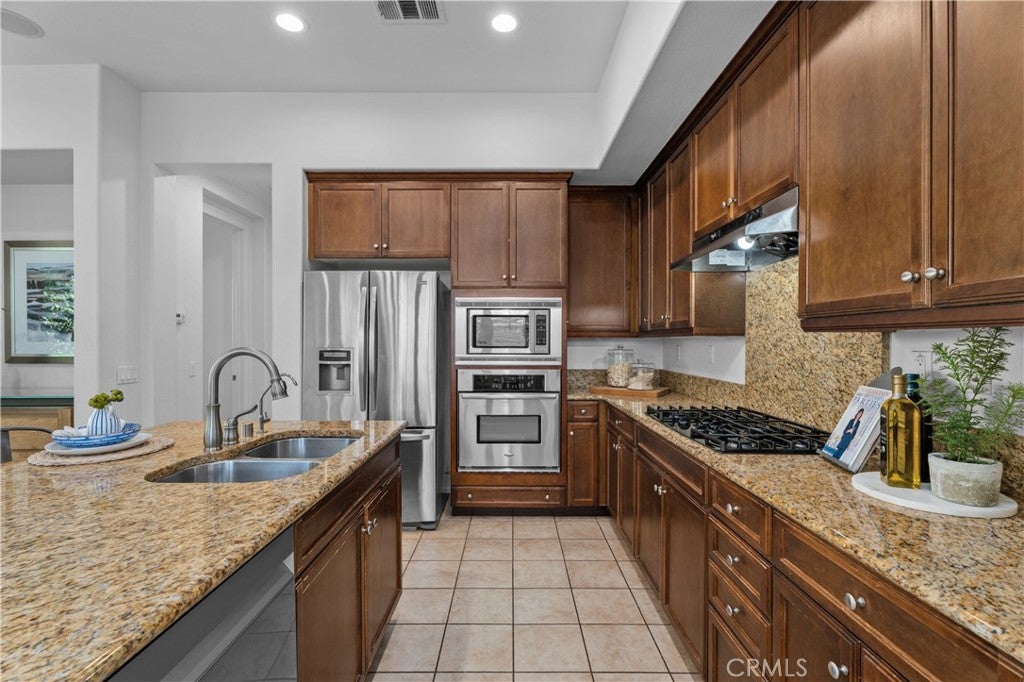 3320 Laviana, Tustin CA 92782 - Photo 14