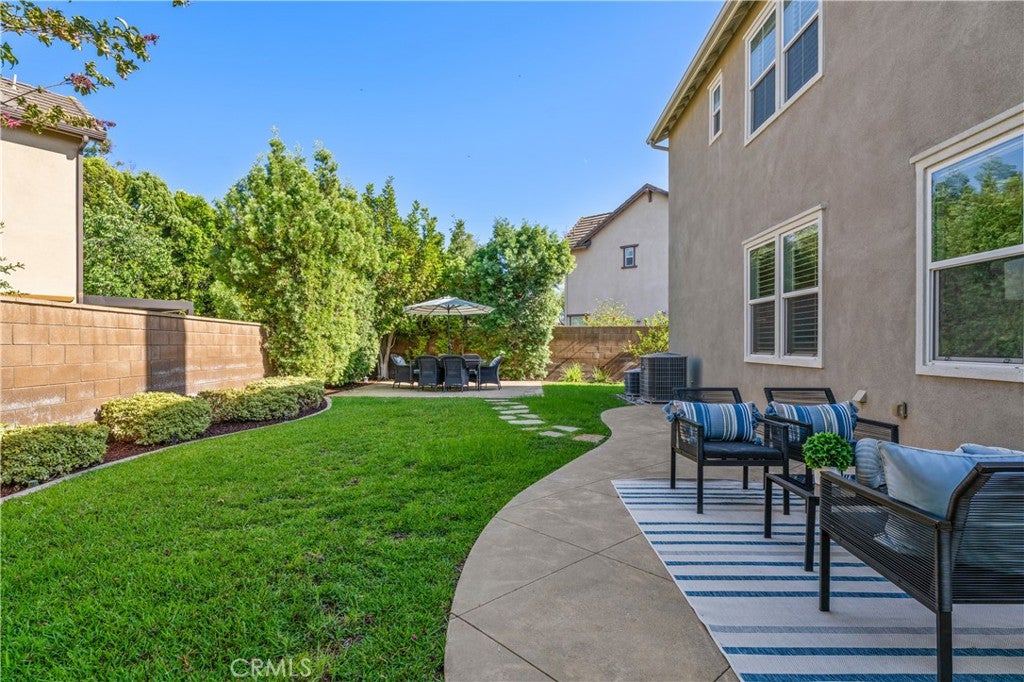 3320 Laviana, Tustin CA 92782 - Photo 19