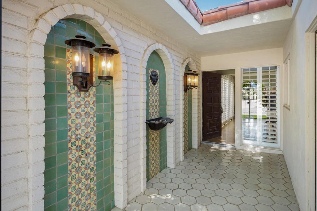 78050 Coronados Circle