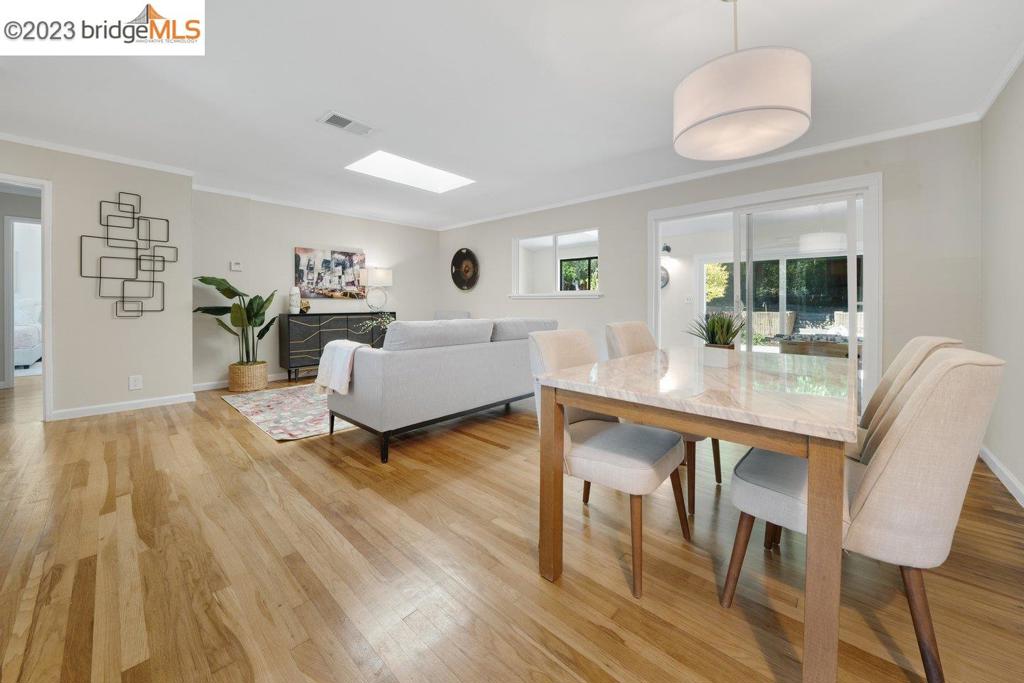 MAY VALLEY - Residential