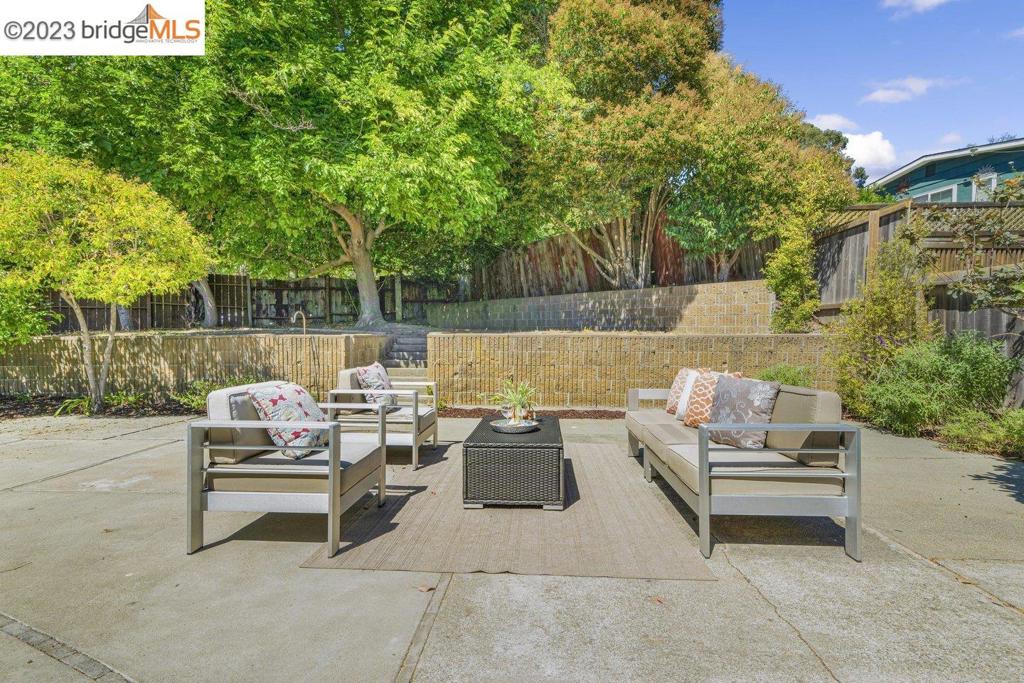 MAY VALLEY - Residential