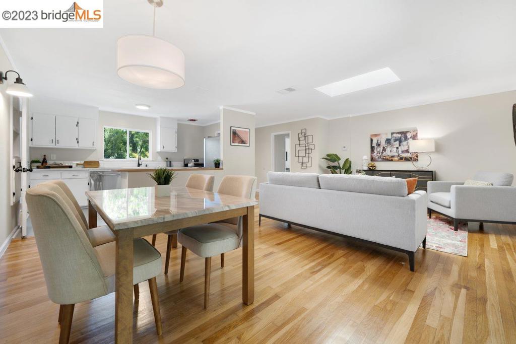 MAY VALLEY - Residential