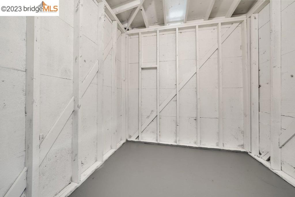 MAY VALLEY - Residential