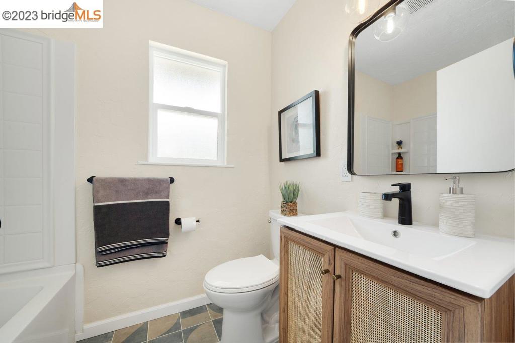 MAY VALLEY - Residential