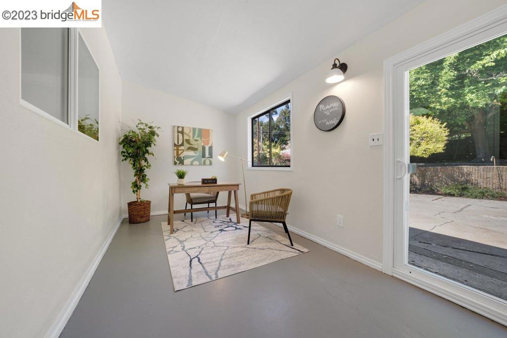 MAY VALLEY - Residential