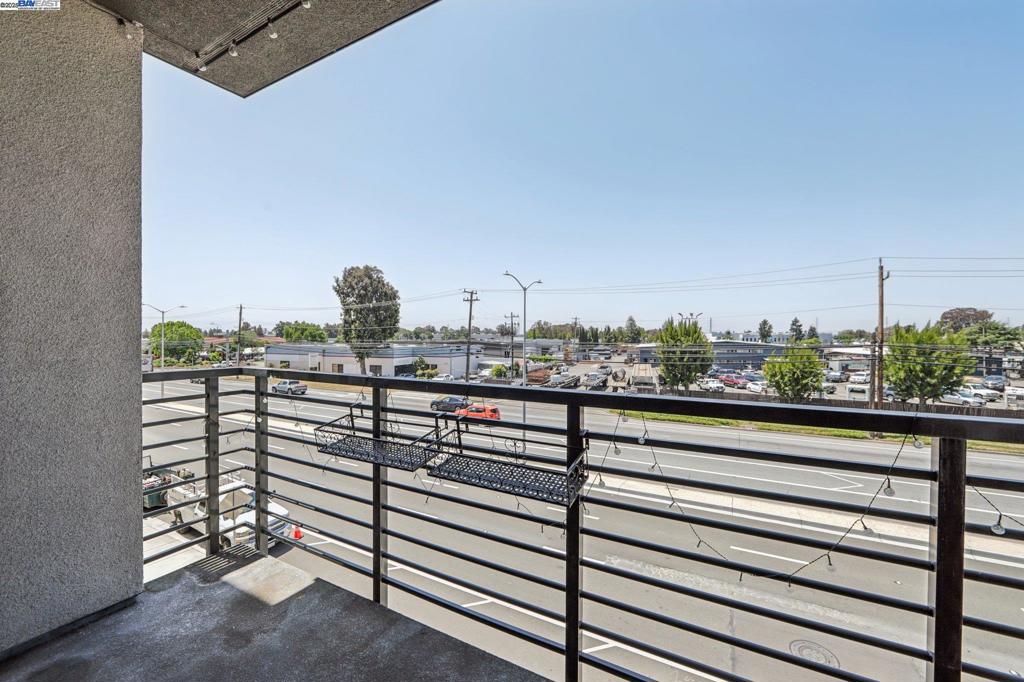 FREMONT - Residential