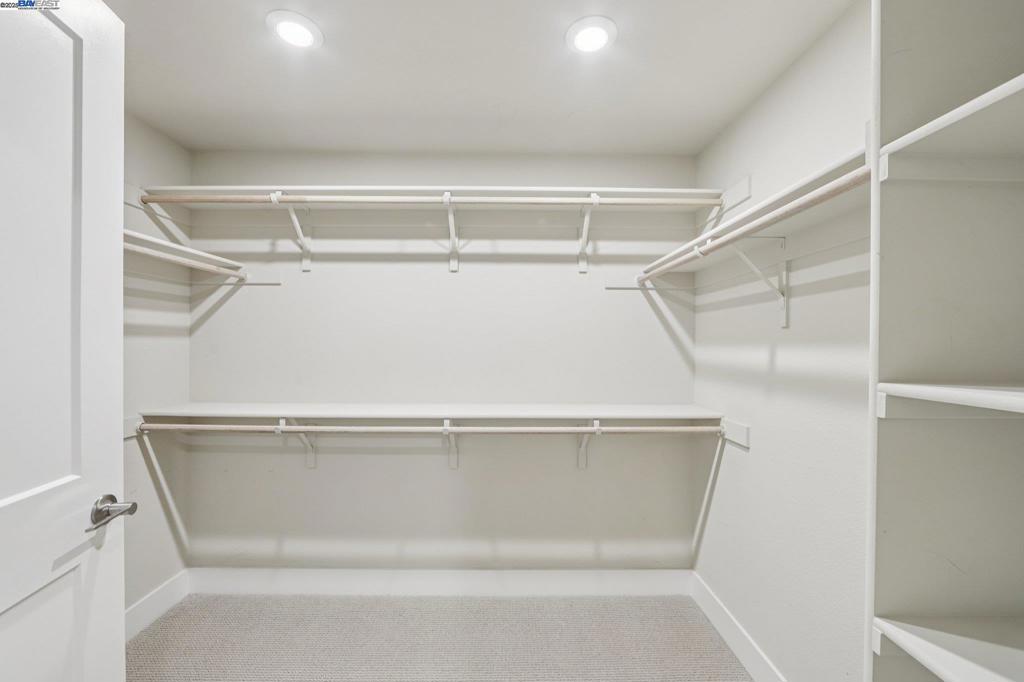 FREMONT - Residential