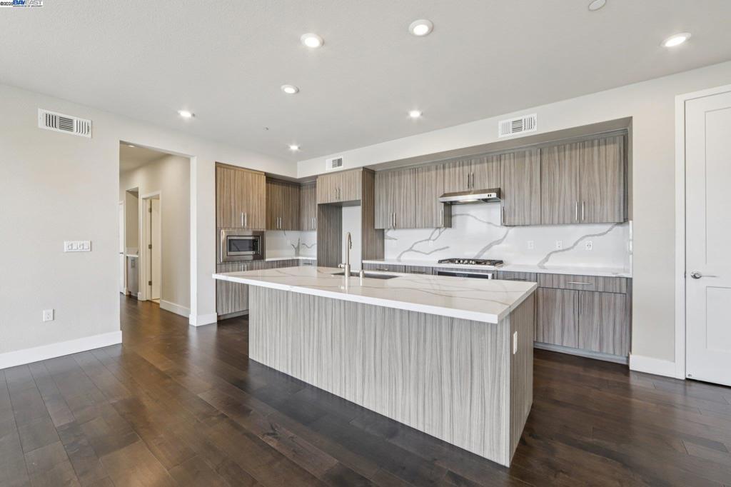 FREMONT - Residential