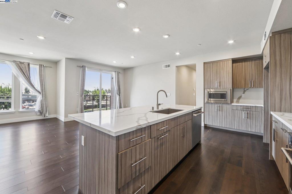 FREMONT - Residential