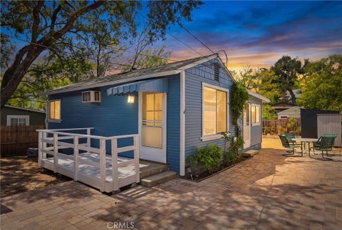 Photo of 77 N Lima, Sierra Madre, CA 91024 (MLS # AR26190321)