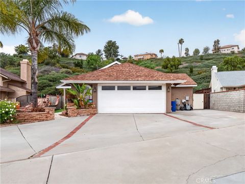 Photo of 22825 Fir Court, Saugus, CA 91390 (MLS # SR26098724)