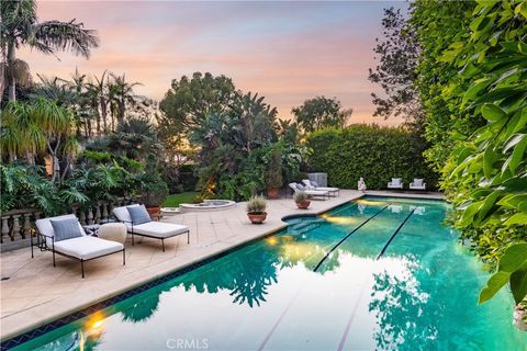 Photo of 2816 Paseo Del Mar, Palos Verdes Estates, CA 90274 (MLS # PV26090285)