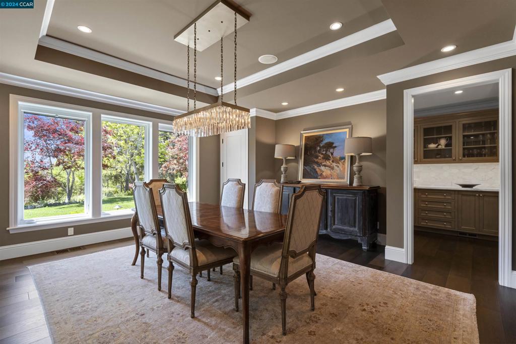 ORINDA C.C. - Residential