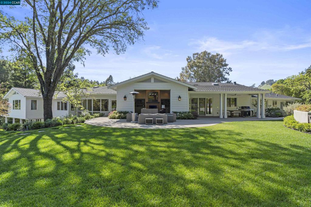 ORINDA C.C. - Residential