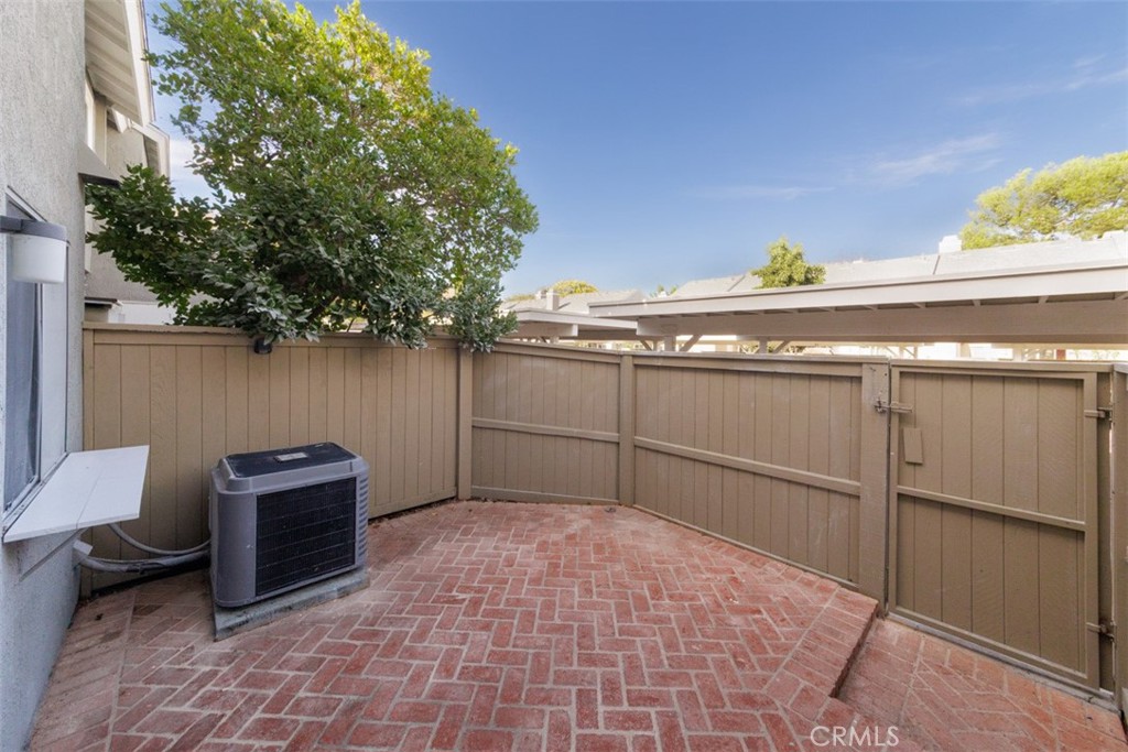 Somerset (ST) - Residential