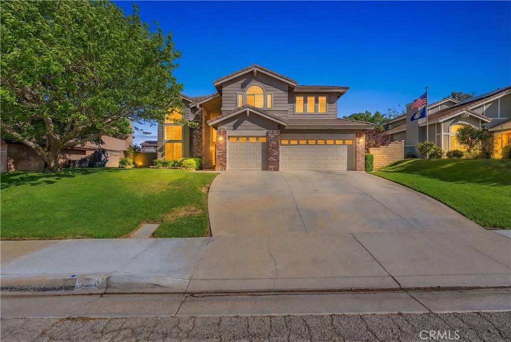 42204 Round Hill