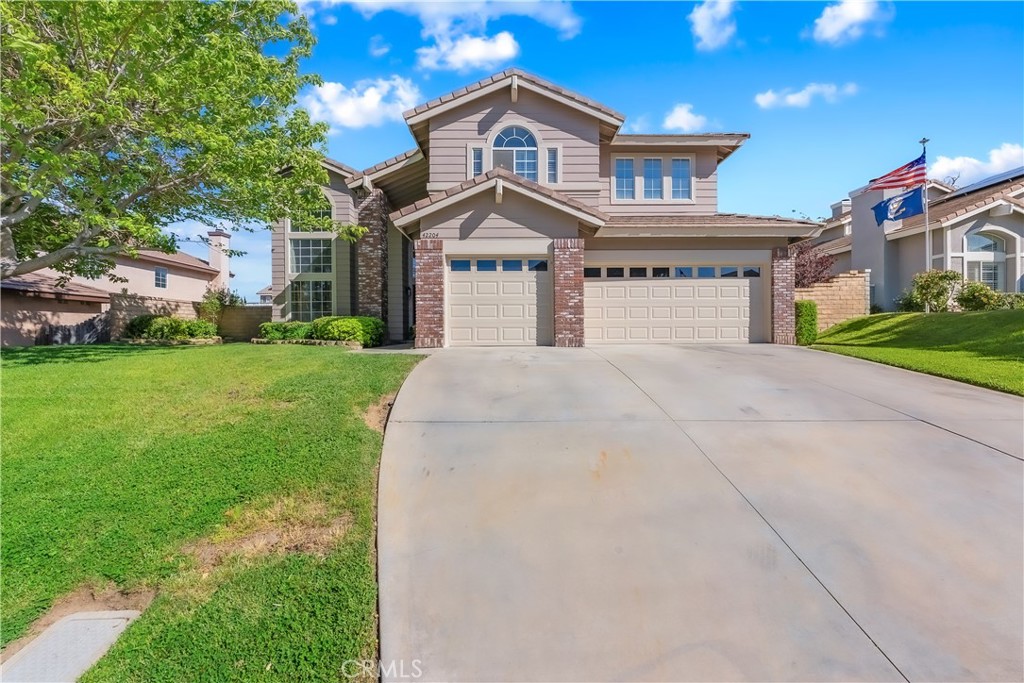 42204 Round Hill