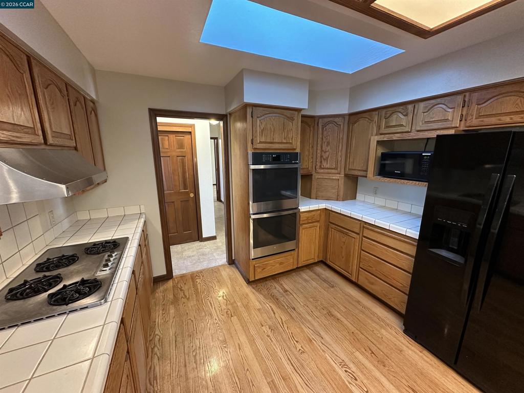 3181 3181 Santa Maria Drive