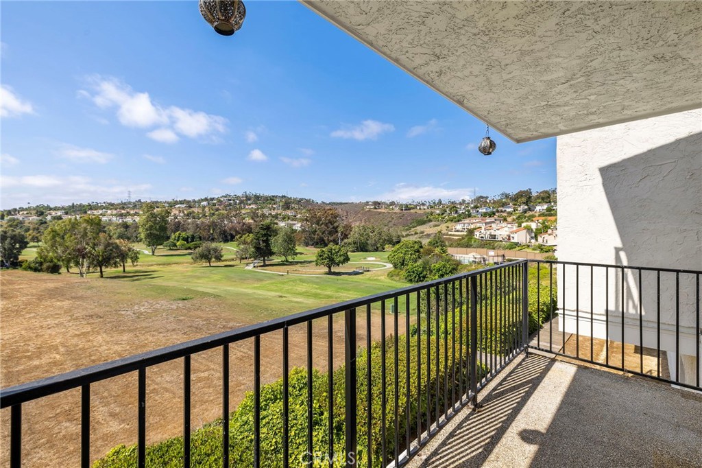 7559 Unit 3 Gibraltar Street 3