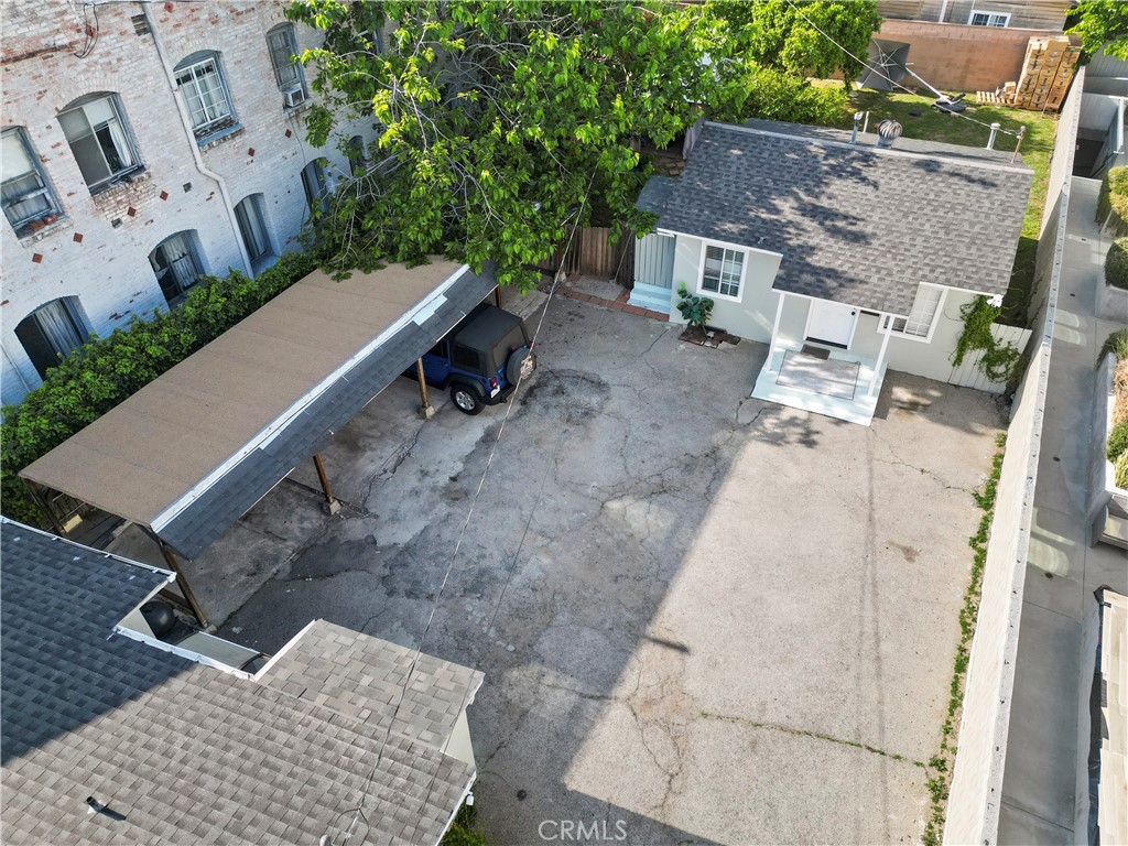 Properties 4 119 W Chestnut Street