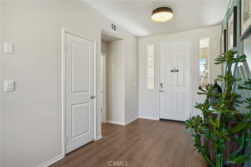 Photo of 109 Via Palermo, Cathedral City, CA 92234 (MLS # SW26063474)