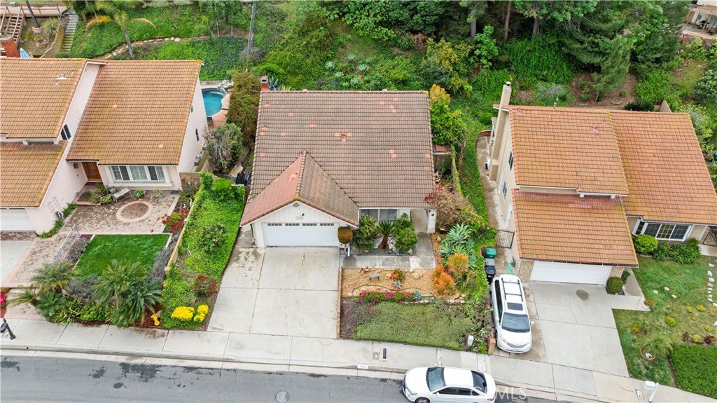 1643 Bronze Knoll Road