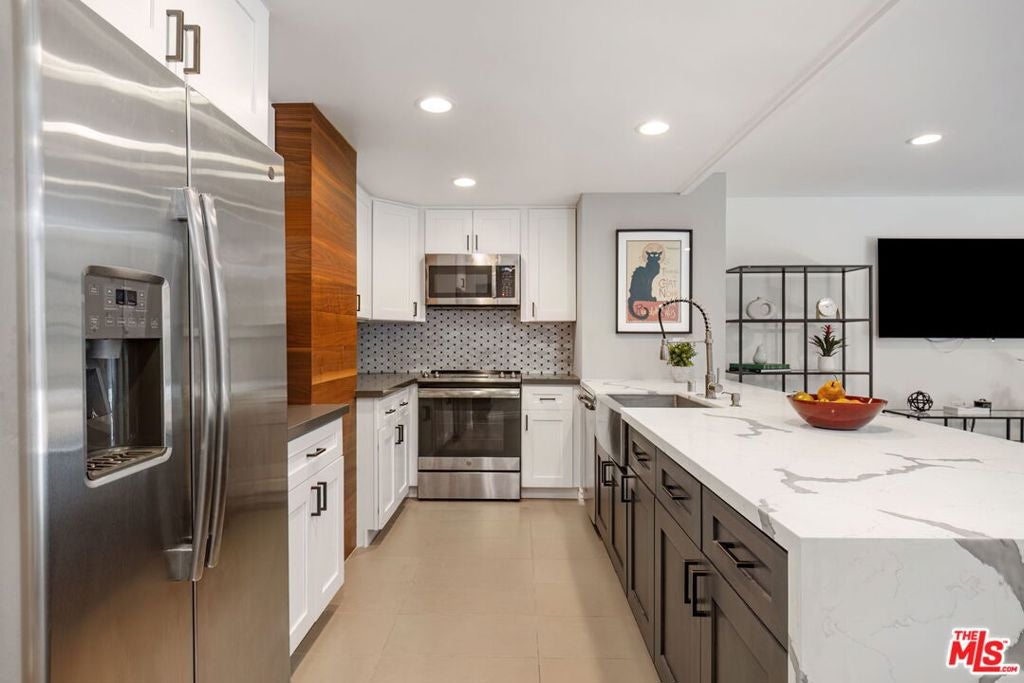 2170 Century Park East 203