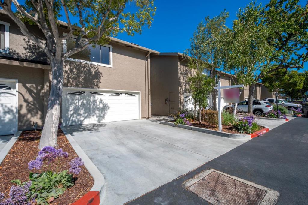 1363 Sarita Way
