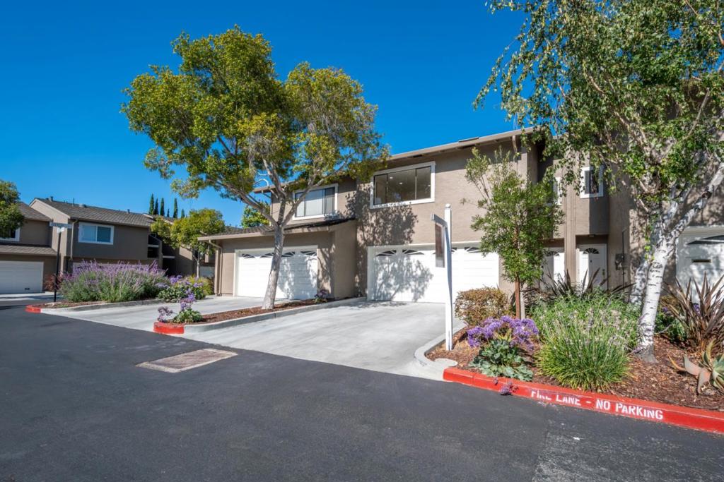 1363 Sarita Way