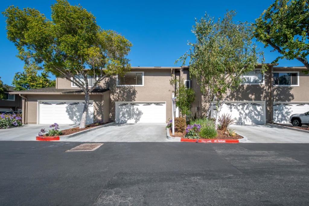 1363 Sarita Way