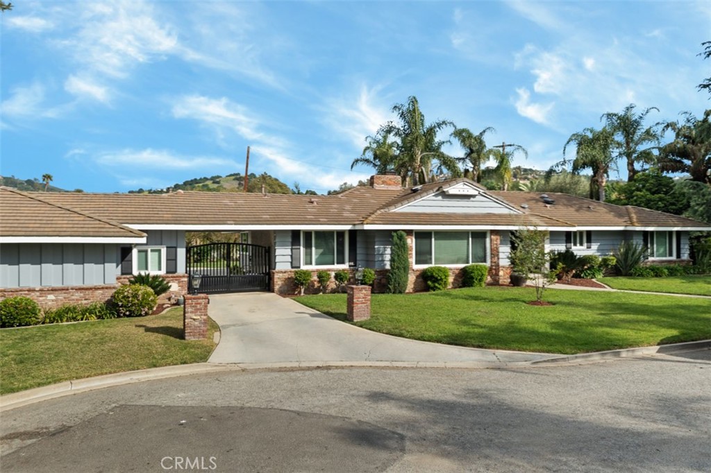 19437 Cameron Avenue