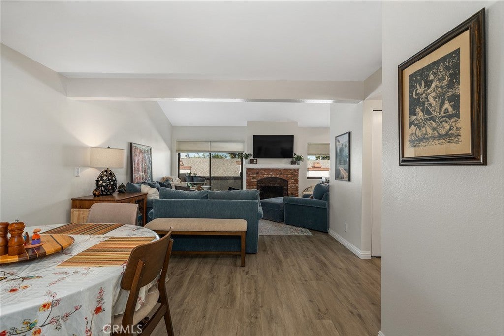 15155 Sherman Way 60