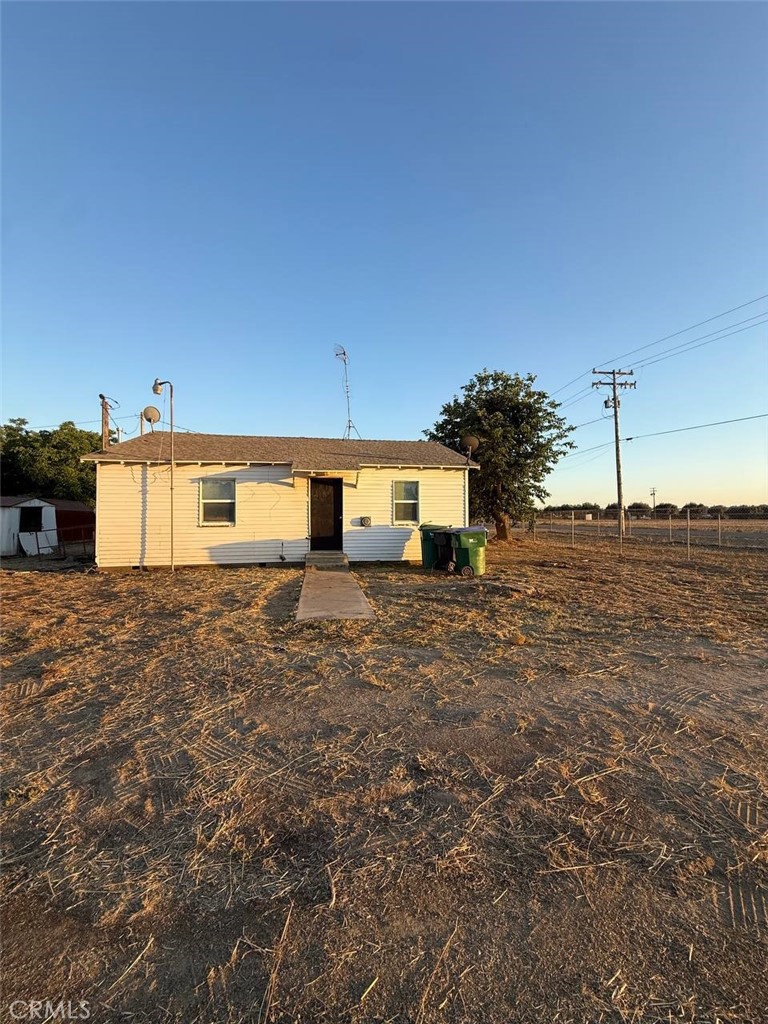 22756 Road 180