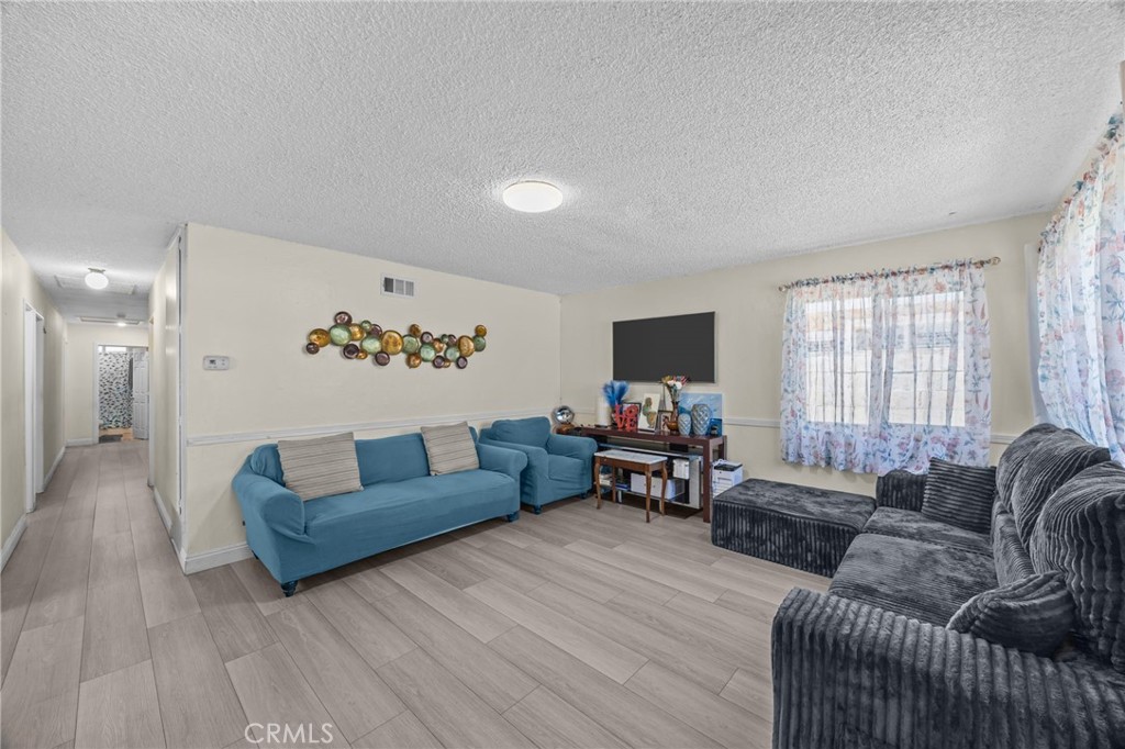 11918 Cedarvale Street