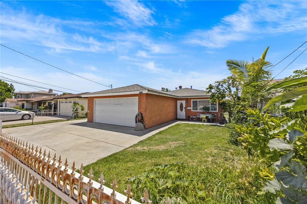 11918 Cedarvale Street