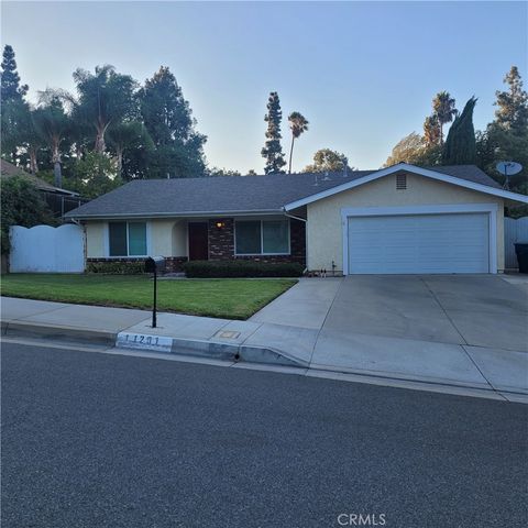 Photo of 11251 Sweetwater Dr Dr, Riverside, CA 92505 (MLS # IG25247119) Photo of 11251 Sweetwater Dr Dr, Riverside, CA 92505 (MLS # IG25247119)