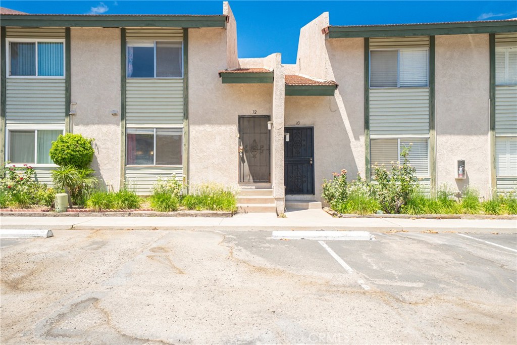2255 Cahuilla Street 32