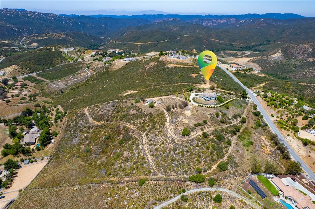 39158 Vista Del Bosque