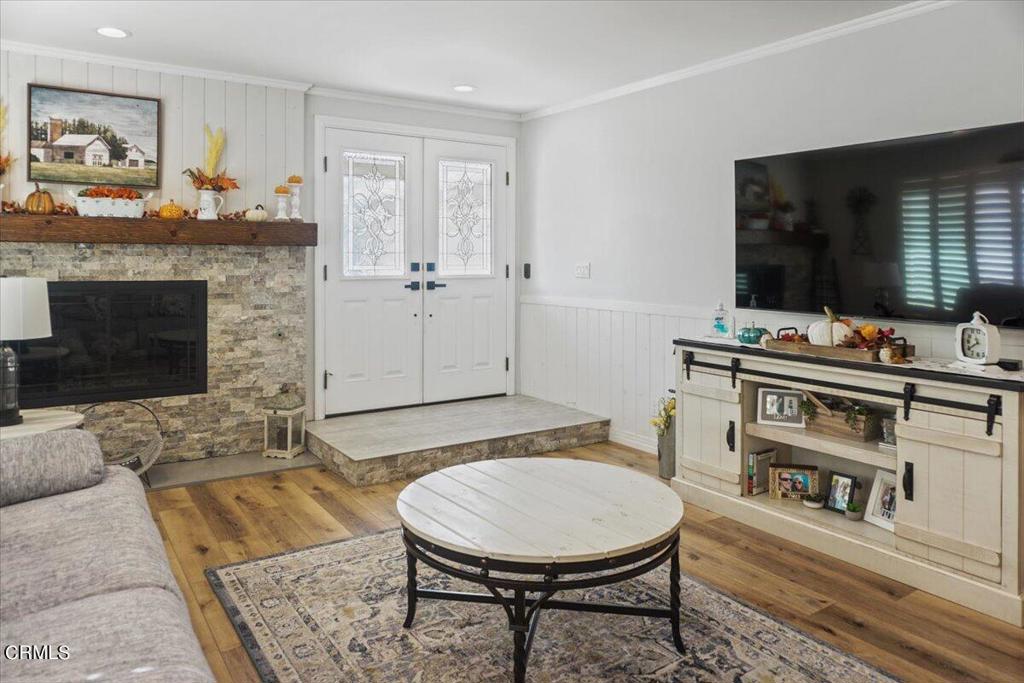 472 Madreselva Court