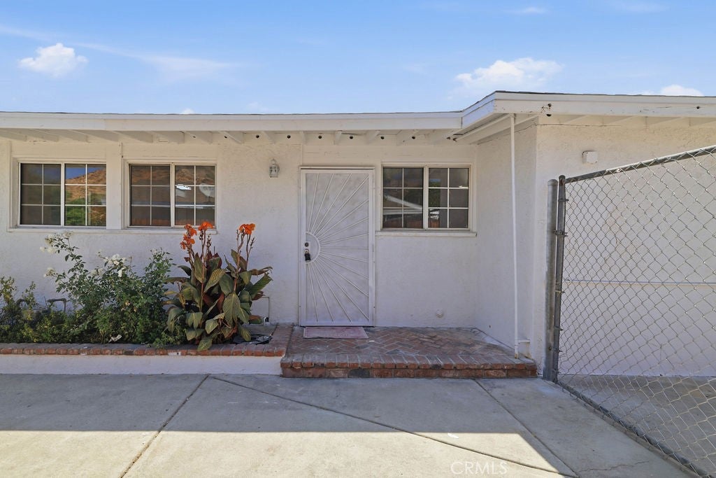 1964 Wright Street