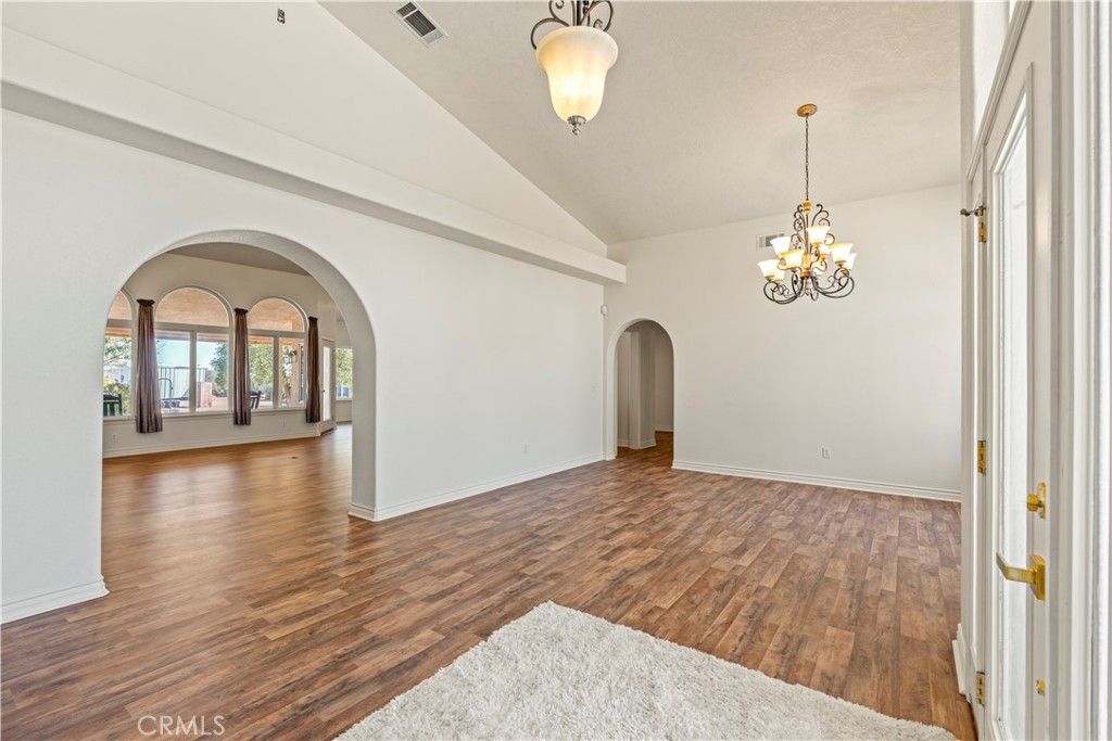 9098 Rattlesnake Road