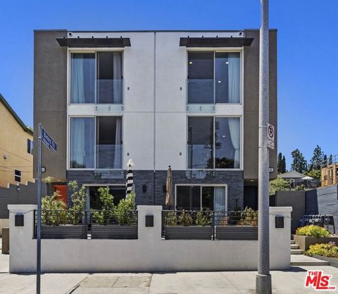 Photo of 1405 Bates Avenue, Los Angeles, CA 90027 (MLS # 26666457)