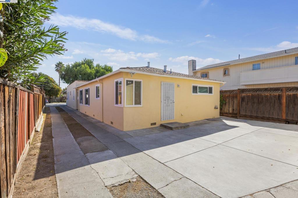 CENTRAL SAN JOSE - Residential Income
