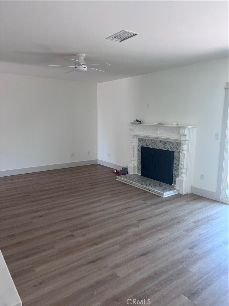6901 Brunswick